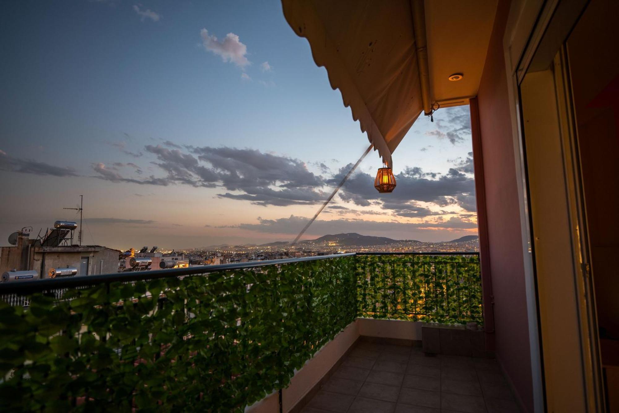 Athens & Acropolis View 7Th Floor Apartment Eksteriør billede